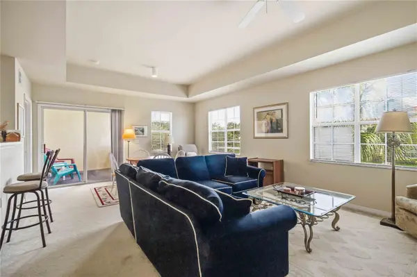 1000 VILLAGIO CIR #201, Sarasota, FL 34237