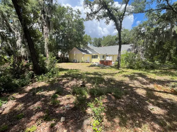 310 CLAYTON RD, Auburndale, FL 33823