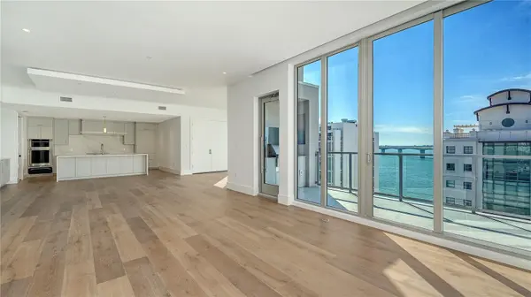 253 GOLDEN GATE PT #902, Sarasota, FL 34236