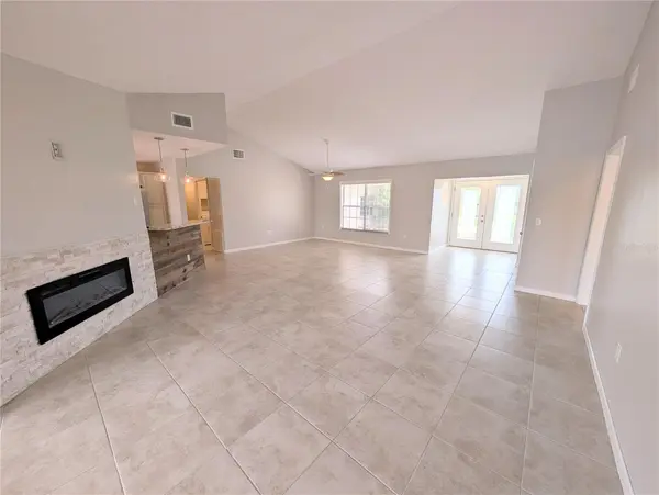 8707 51ST AVE W, Bradenton, FL 34210