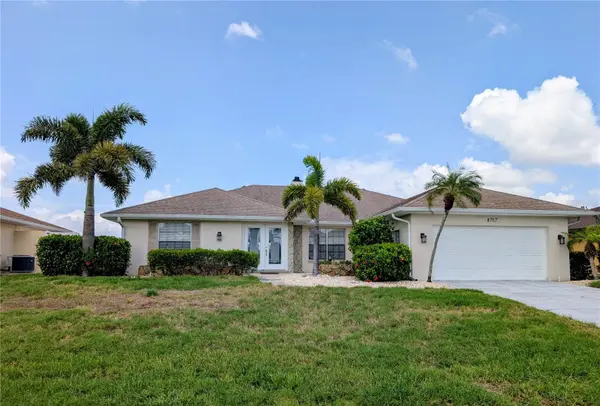 8707 51ST AVE W, Bradenton, FL 34210