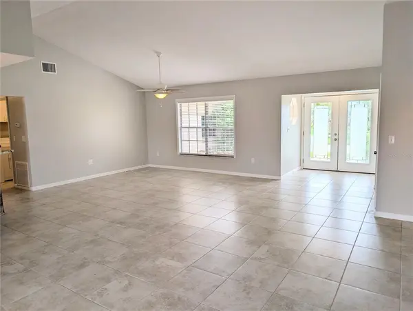 8707 51ST AVE W, Bradenton, FL 34210