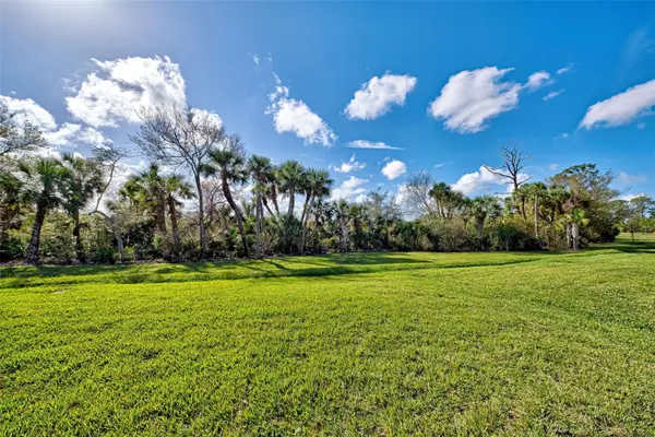 233 PALIDORO CIR, Nokomis, FL 34275