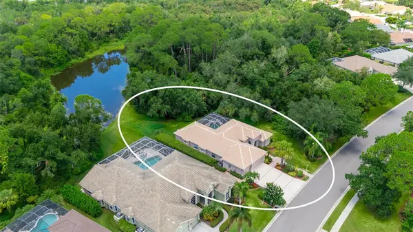 4727 CARRINGTON CIR, Sarasota, FL 34243