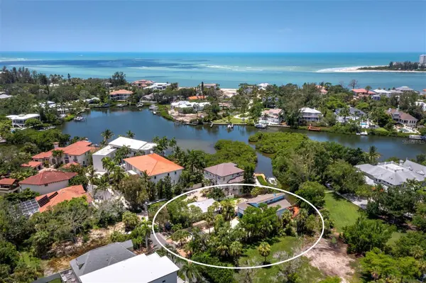 4114 ROBERTS POINT CIR, Sarasota, FL 34242