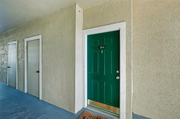 5174 NORTHRIDGE RD #104, Sarasota, FL 34238