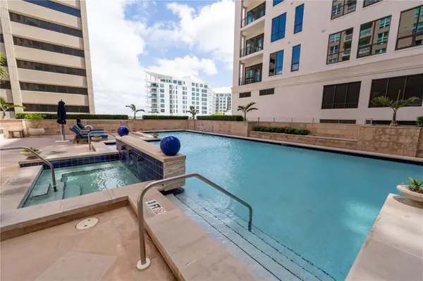 1350 MAIN ST #200, Sarasota, FL 34236