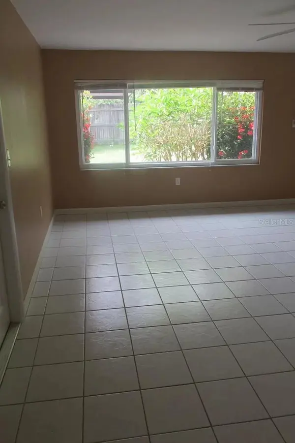 2911 BENTLEY ST, Sarasota, FL 34239