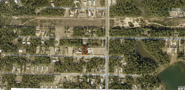 E FERNWOOD CT, Defuniak Springs, FL 32433