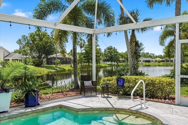 8905 CYPRESS PRESERVE PL, Fort Myers, FL 33912