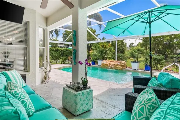 8905 CYPRESS PRESERVE PL, Fort Myers, FL 33912
