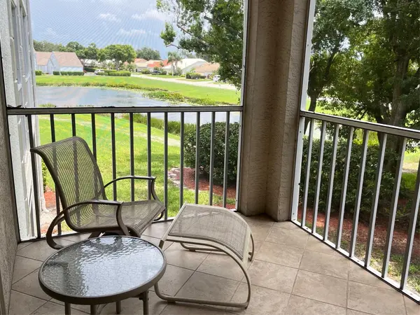 6507 STONE RIVER RD #210, Bradenton, FL 34203