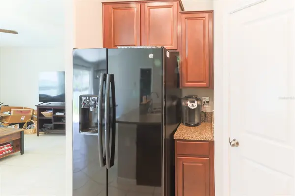 135 CASCADE BEND DR, Ruskin, FL 33570
