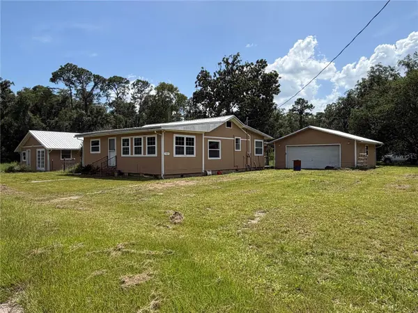9929 FACTORY AVE, Hampton, FL 32044
