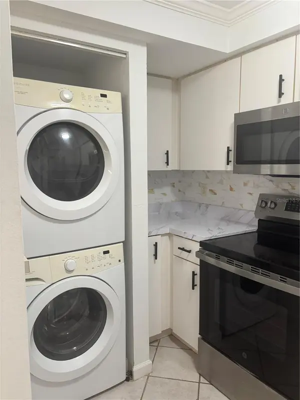 503 ALBEE FARM RD #B28, Venice, FL 34285
