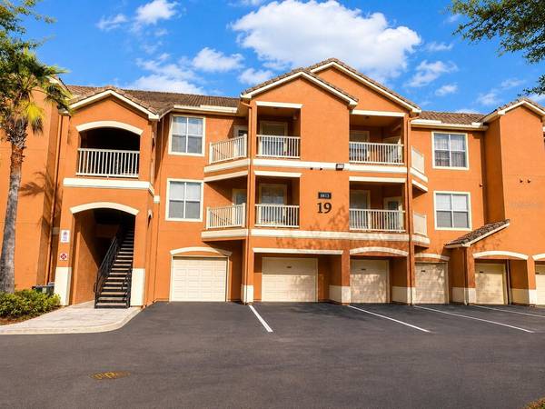 8813 VILLA VIEW CIR #204, Orlando, FL 32821