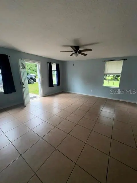 5025 PENVAN AVE, De Leon Springs, FL 32130