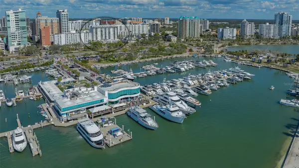 101 S GULFSTREAM AVE #4J, Sarasota, FL 34236