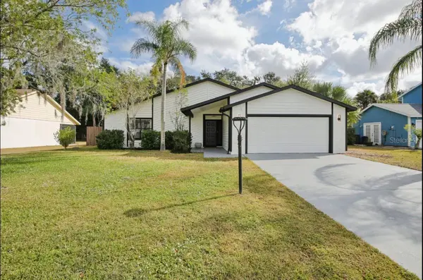665 EASTPOINTE Pkwy, Sarasota, FL 34232