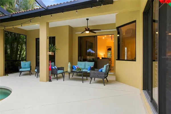 8059 36TH STREET CIR E, Sarasota, FL 34243