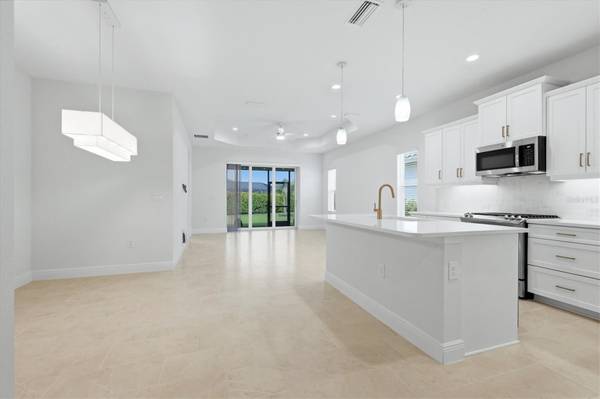 2605 STAR APPLE WAY, Sarasota, FL 34240