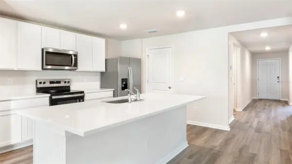 5427 SILVER MOONLIGHT DR, Palmetto, FL 34221