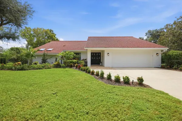 8822 MISTY CREEK DR, Sarasota, FL 34241