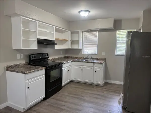 927 33RD AVE W, Bradenton, FL 34205