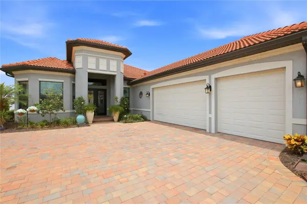 617 MARAVIYA BLVD, Nokomis, FL 34275