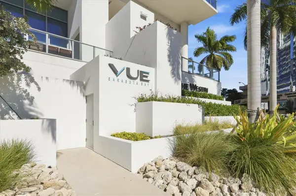 1155 N GULFSTREAM AVE #807, Sarasota, FL 34236