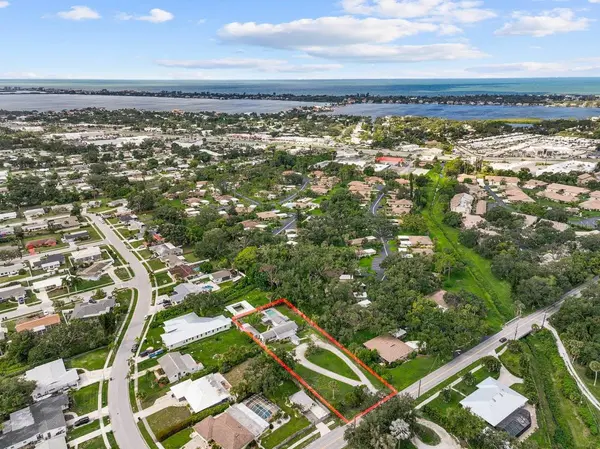 2404 BISPHAM RD, Sarasota, FL 34231