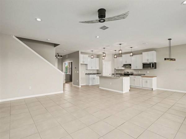 1167 OCEAN SPRAY DR, Ruskin, FL 33570