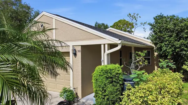 308 CHARTLEY CT N, Sarasota, FL 34232