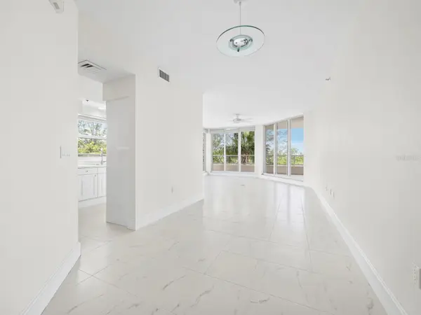 3080 GRAND BAY BLVD #512, Longboat Key, FL 34228