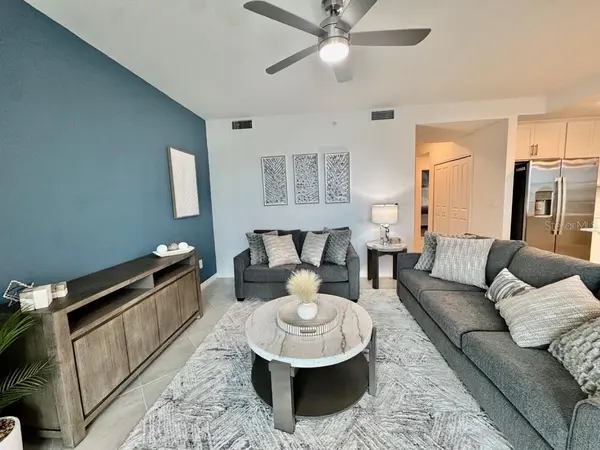19116 SCALLOP LOOP #207, Lakewood Ranch, FL 34211