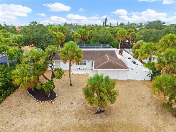 5125 SANDY BEACH AVE, Sarasota, FL 34242