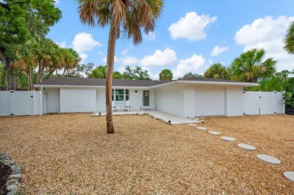 5125 SANDY BEACH AVE, Sarasota, FL 34242