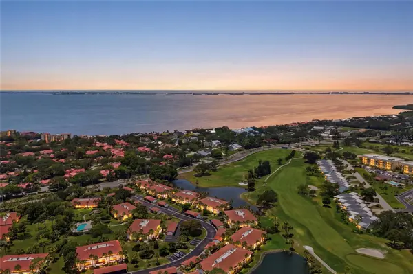 3500 EL CONQUISTADOR Pkwy #332, Bradenton, FL 34210