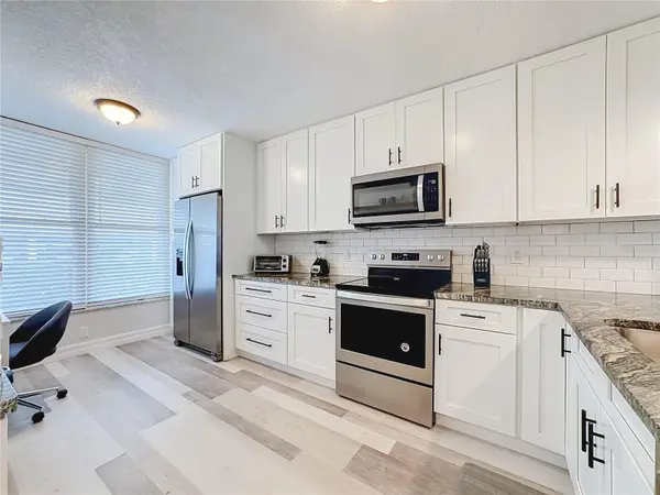 3750 PINEBROOK CIR #107, Bradenton, FL 34209