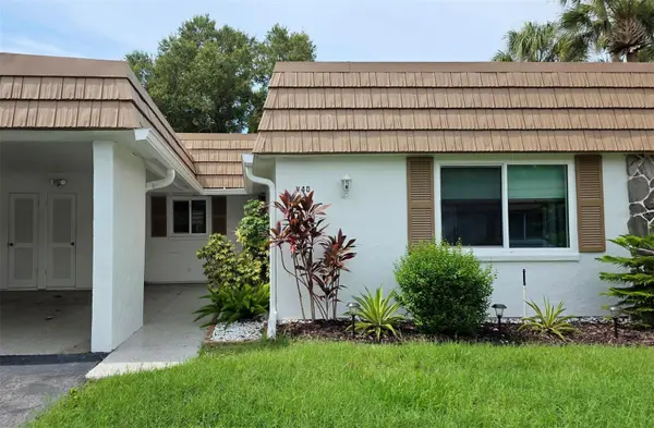5468 RIVERBLUFF CIR #V-40, Sarasota, FL 34231