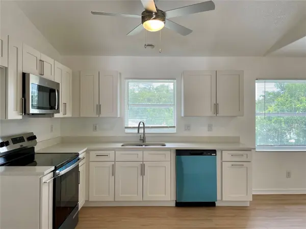 337 CHANDLER RD, Nokomis, FL 34275