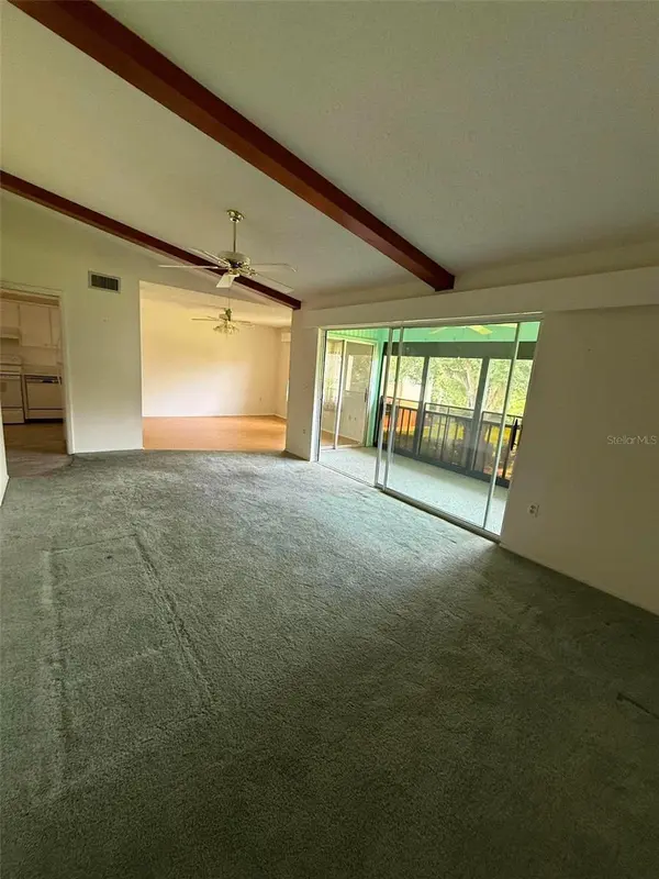 2536 CLUBHOUSE CIR #202, Sarasota, FL 34232