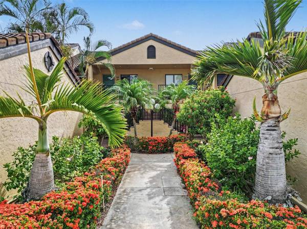 5652 ASHTON LAKE DR #5652, Sarasota, FL 34231
