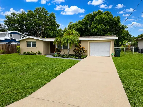 4200 WINTHROP ST, Sarasota, FL 34232