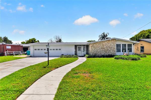 2604 REEF CT, Orlando, FL 32805