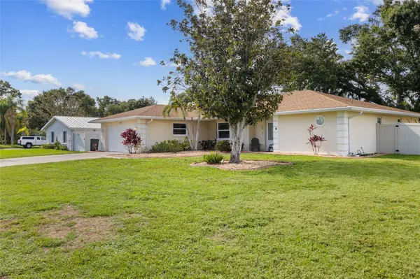 5776 AUGUSTA CIR, Sarasota, FL 34238