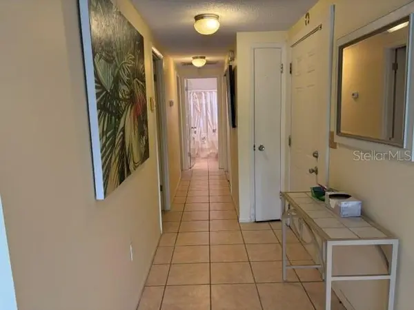 2450 TERRY LN, Sarasota, FL 34231