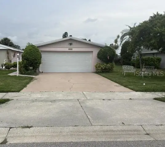 2450 TERRY LN, Sarasota, FL 34231