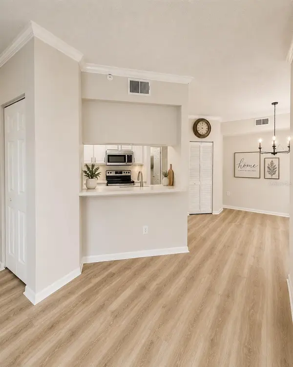 4763 TRAVINI CIR #3-202, Sarasota, FL 34235