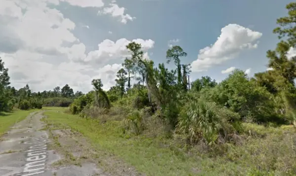 Lot 4 PIMENTO CIR, North Port, FL 34288